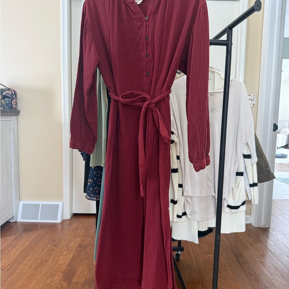 Universal Thread Burgundy Long Sleeve Maxi Dress